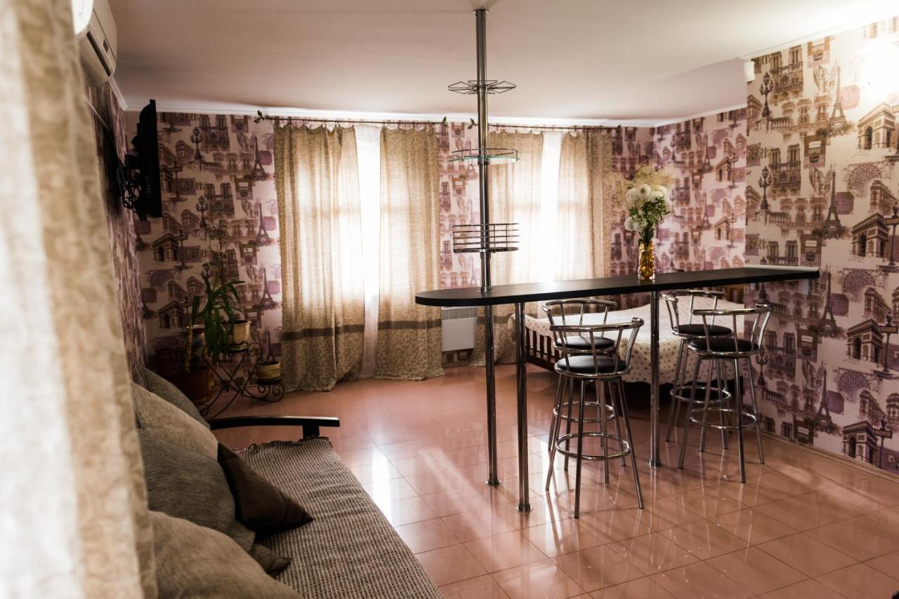Golden park Apartments Umanʼ Dış mekan fotoğraf