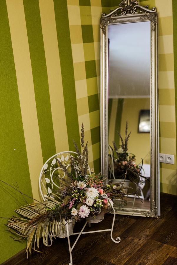 Golden park Apartments Umanʼ Dış mekan fotoğraf