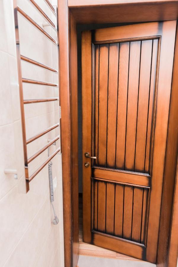 Golden park Apartments Umanʼ Dış mekan fotoğraf